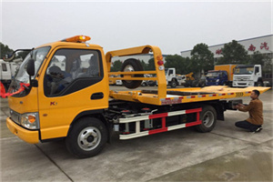 花木哪里有拖车服务