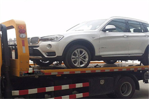 花木拖车24小时服务电话