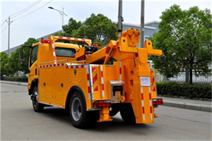 花木高速路拖车费