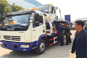 花木汽车道路救援拖车价格